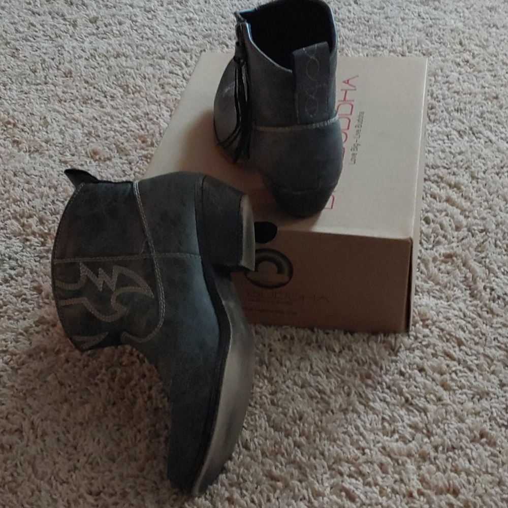 Bootie - Picture 2 of 2